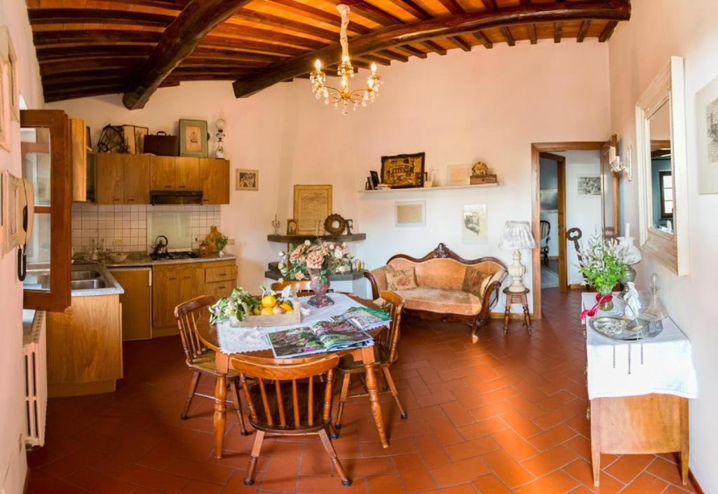 La Magione Dei Todaro Borgo a Buggiano Exteriör bild
