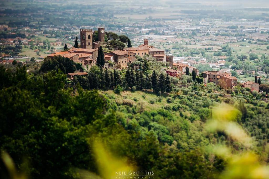 La Magione Dei Todaro Borgo a Buggiano Exteriör bild